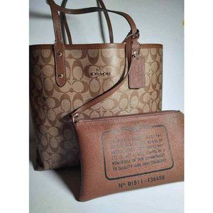 Coach Tote Reversible Bag - Signature Canvas